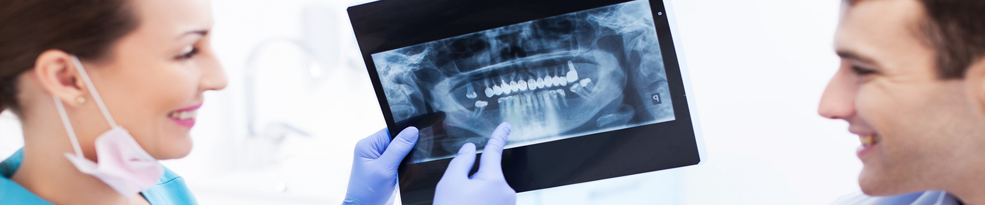 Services Top Banner 2 Happy Smiles Dentist Crowns and Bridges